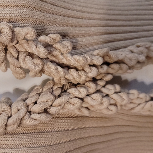 Gorgeously Unique Poodle Collar, Cuff and Front Trim Ribbed Cardigan S/M - Picture 4 of 12